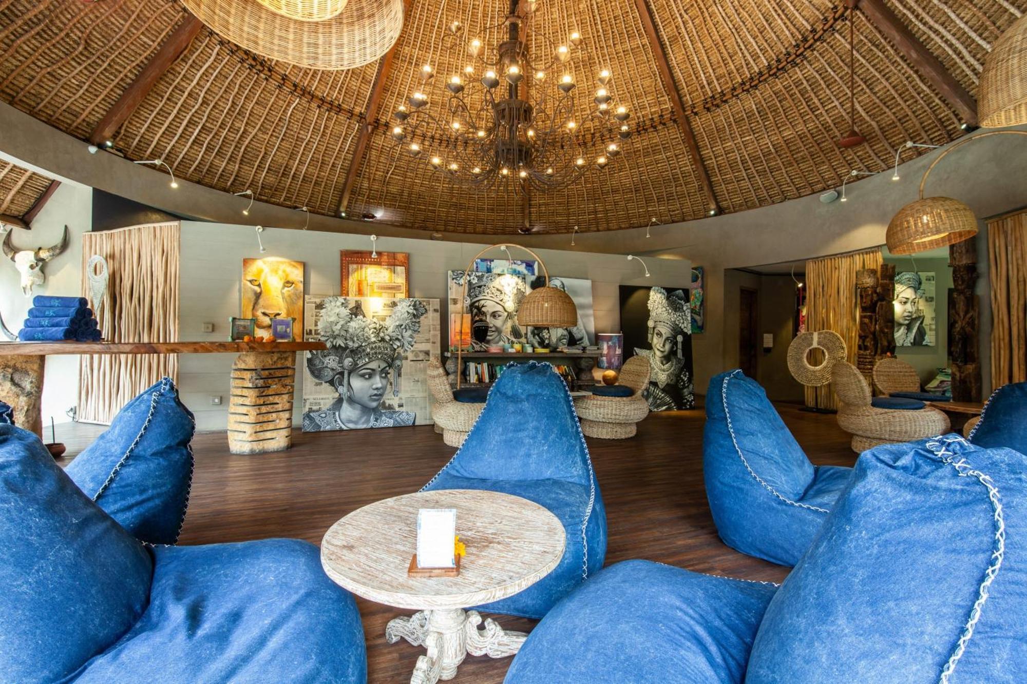 Hotel Blue Karma Dijiwa Seminyak Exterior foto